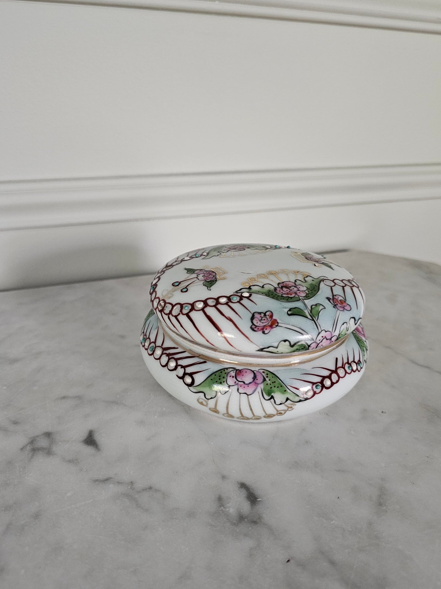 Vintage Hand Painted Porcelain Lidded Trinket Dish