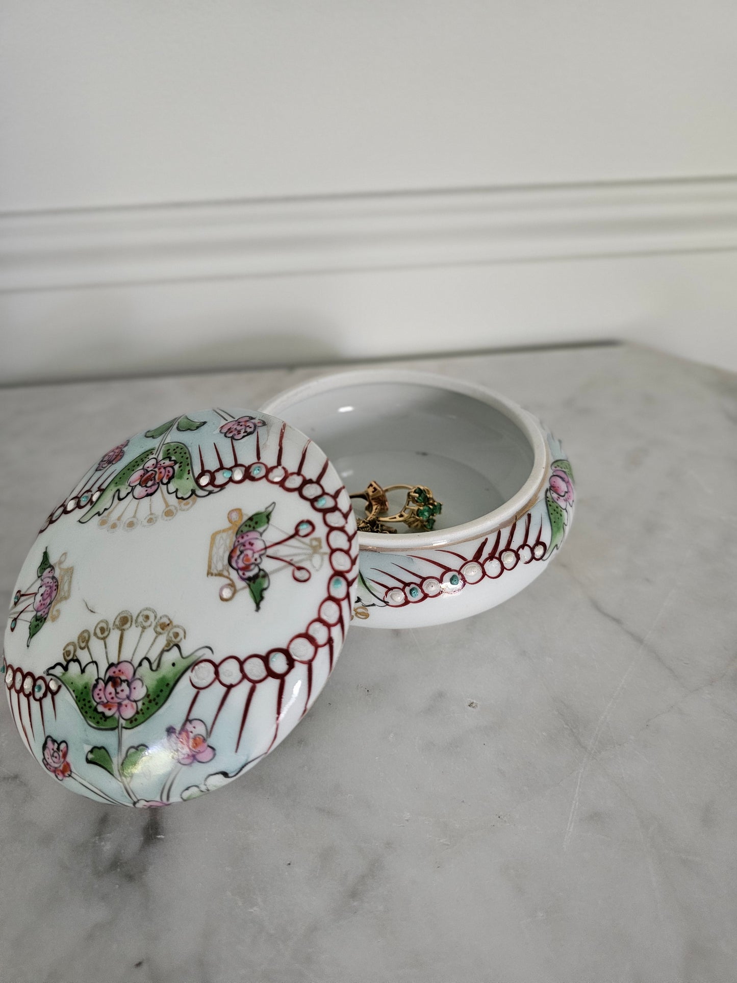 Vintage Hand Painted Porcelain Lidded Trinket Dish