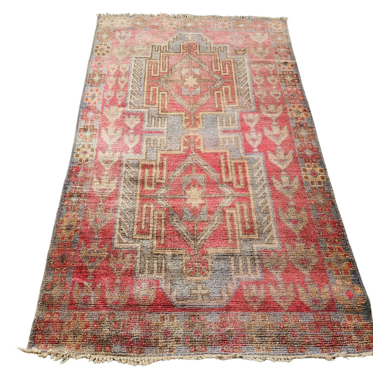 Kazak Handmade Rug - 3'9" x 6'3"